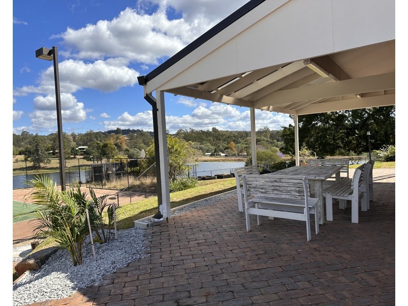 45 Camfin Road, Clear Mountain QLD 4500