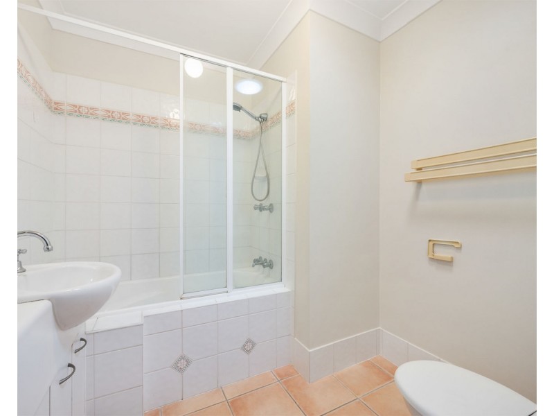 50/333 Colburn Avenue, Victoria Point QLD 4165