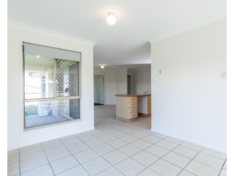 15 Alpha Avenue, Crestmead QLD 4132