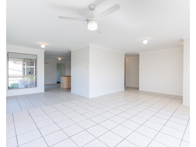 15 Alpha Avenue, Crestmead QLD 4132