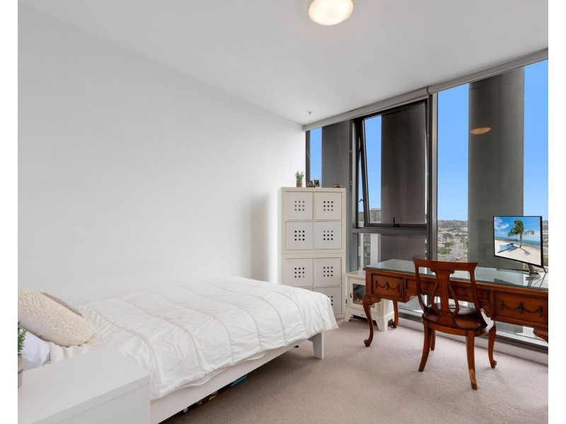 11601/300 Old Cleveland Road, Coorparoo QLD 4151