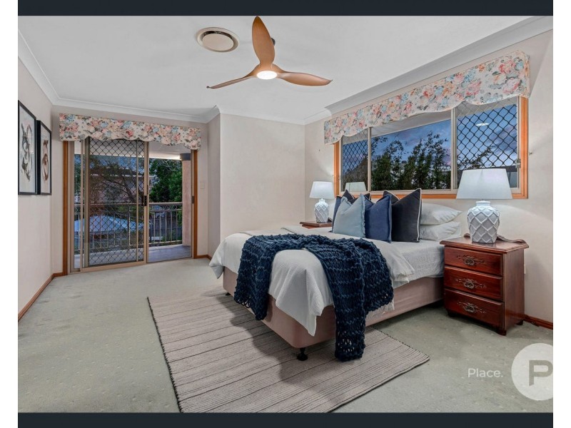 16 Goodwood Place, Carindale QLD 4152