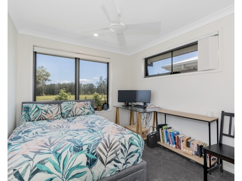 104/188 Gainsborough Drive, Pimpama QLD 4209