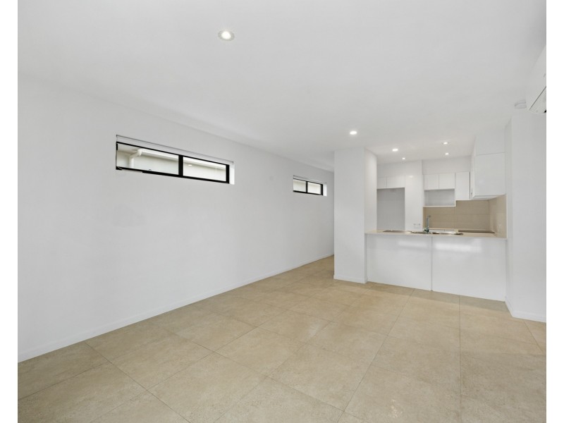 24/15 Sambar Close, Chermside West QLD 4032