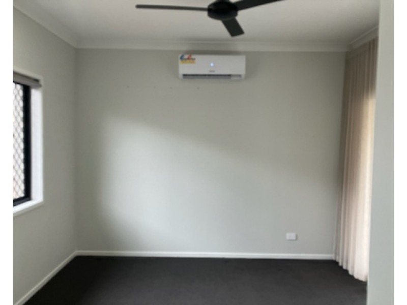 22 Hilton Street, Bellbird Park QLD 4300