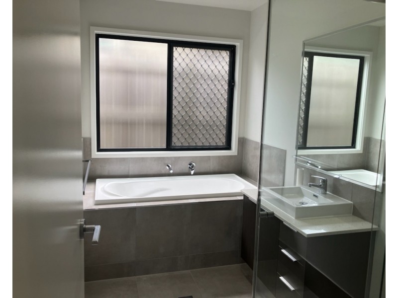 22 Hilton Street, Bellbird Park QLD 4300