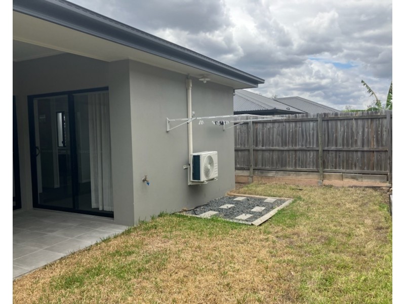 22 Hilton Street, Bellbird Park QLD 4300