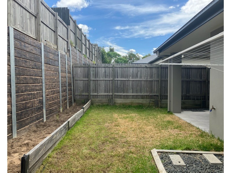 22 Hilton Street, Bellbird Park QLD 4300