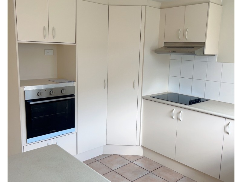 18/8 Manor Street, Eight Mile Plains QLD 4113