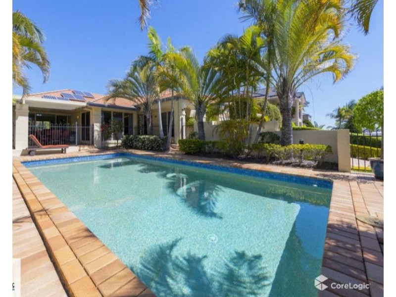 70 Golden Oak Crescent, Carindale QLD 4152