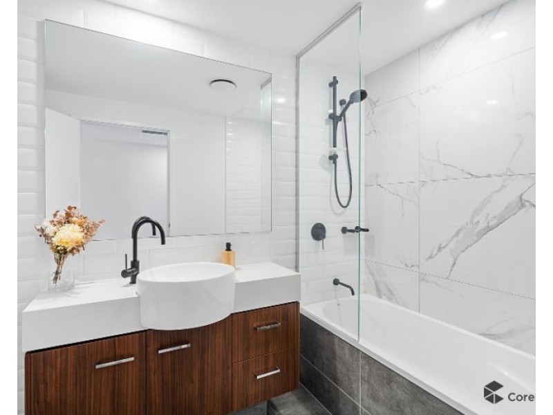 2617/397 Christine Avenue, Varsity Lakes QLD 4227