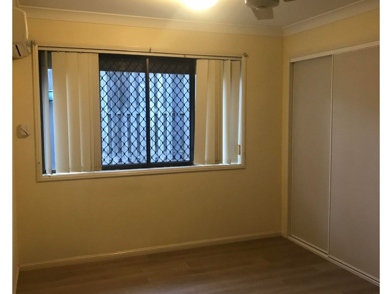2 Robusta Place, Forest Lake QLD 4078
