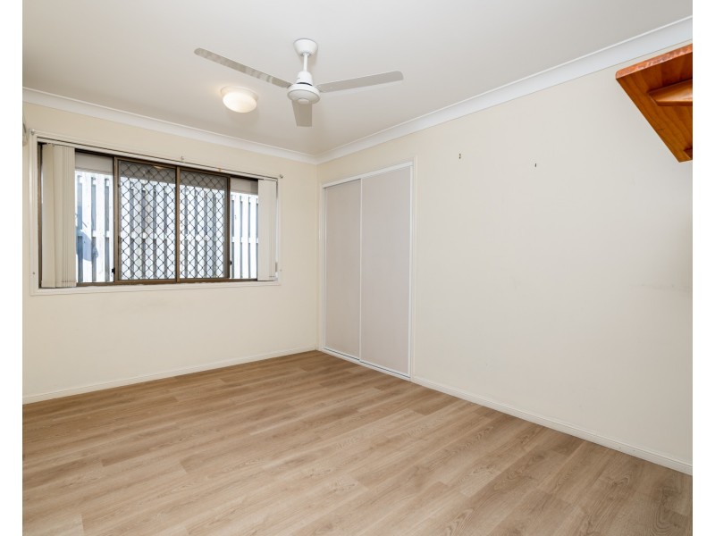 2 Robusta Place, Forest Lake QLD 4078