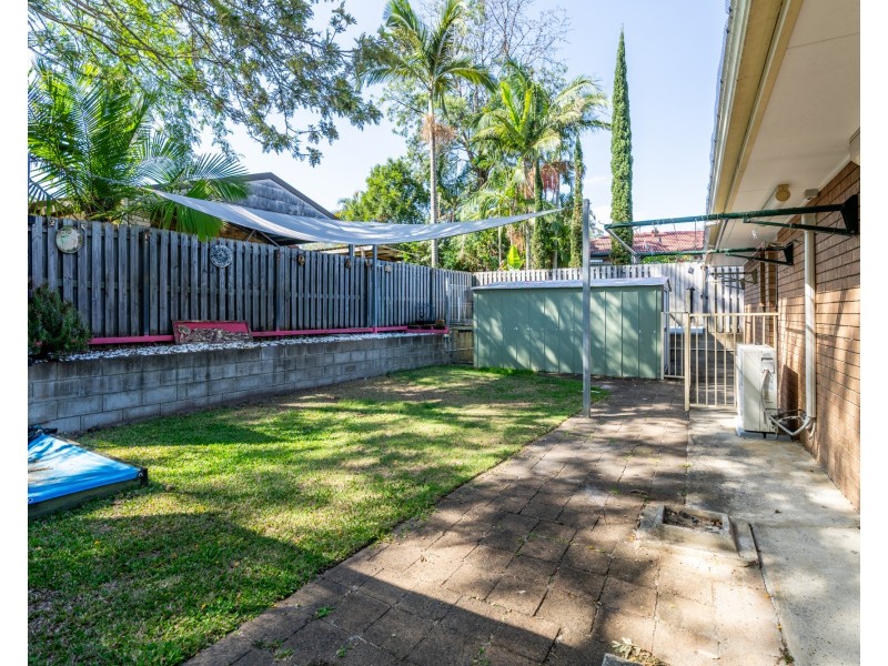 2 Robusta Place, Forest Lake QLD 4078