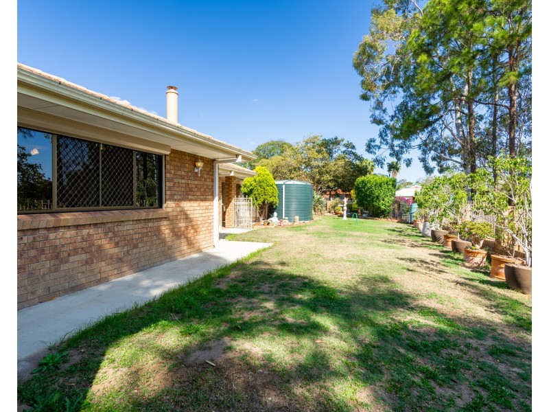 2 Robusta Place, Forest Lake QLD 4078