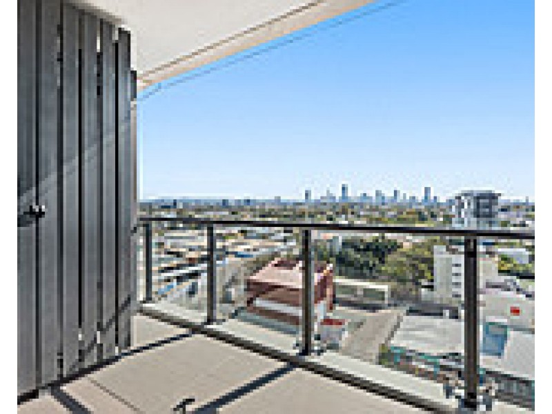 10804/300 Old Cleveland Road, Coorparoo QLD 4151