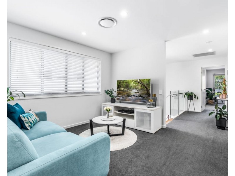 43 Wood Street, Manly QLD 4179