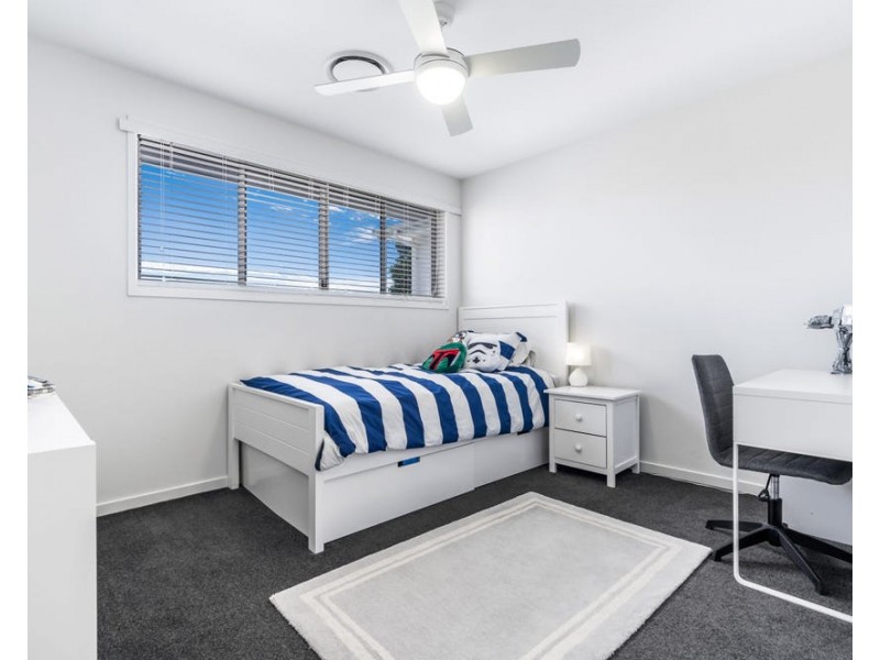 43 Wood Street, Manly QLD 4179