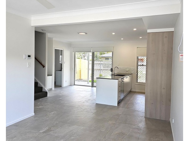 83 Cribb Avenue, Mitchelton QLD 4053