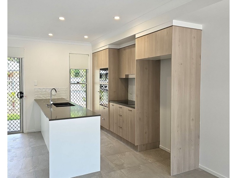 83 Cribb Avenue, Mitchelton QLD 4053