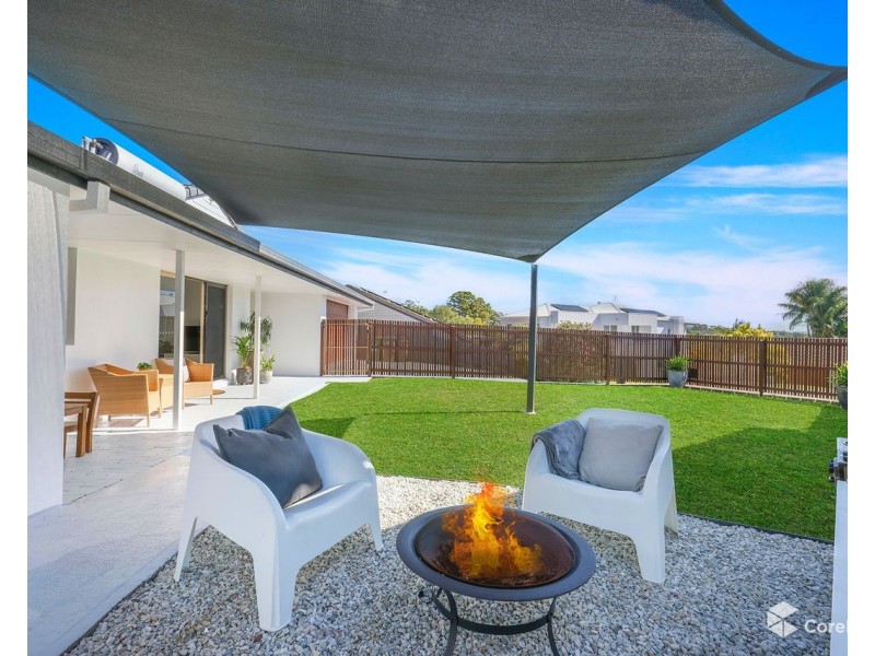 12 Bellbrook Close, Robina QLD 4226