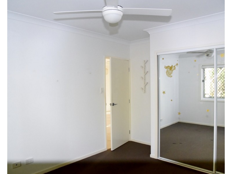 26 Shearer Crescent, Kallangur QLD 4503