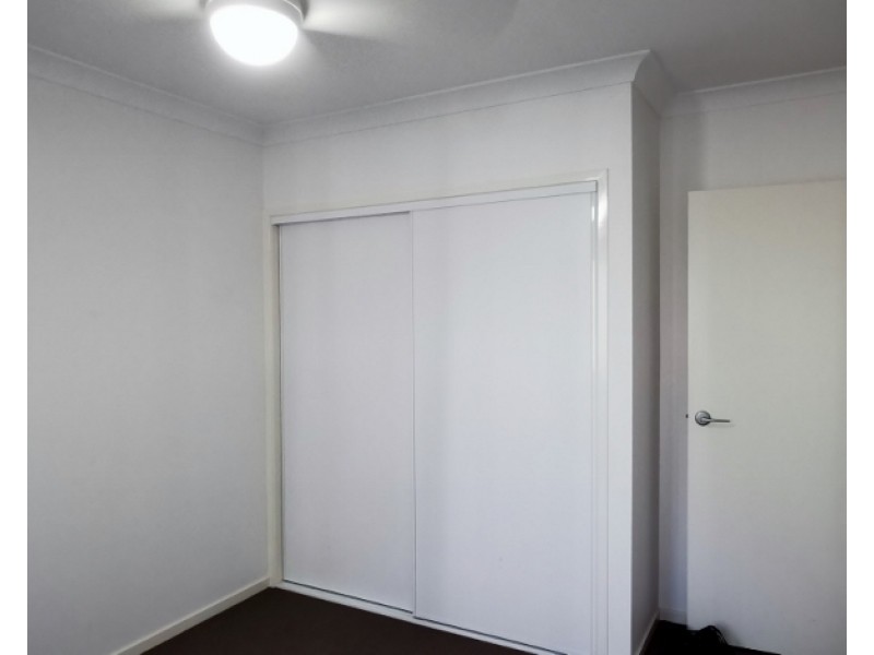 26 Shearer Crescent, Kallangur QLD 4503