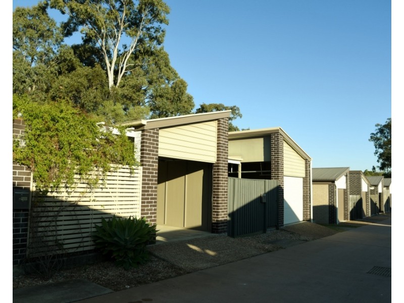 26 Shearer Crescent, Kallangur QLD 4503