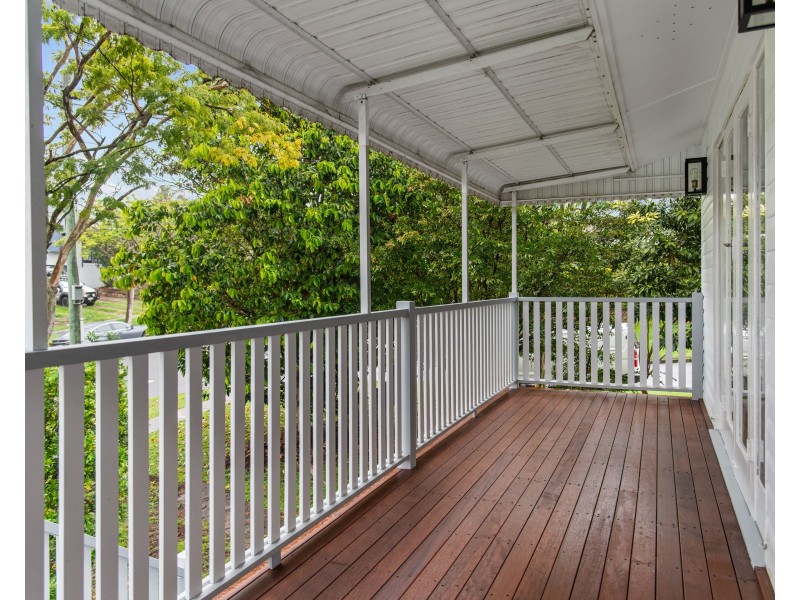 95 Wilgarning Street, Stafford Heights QLD 4053