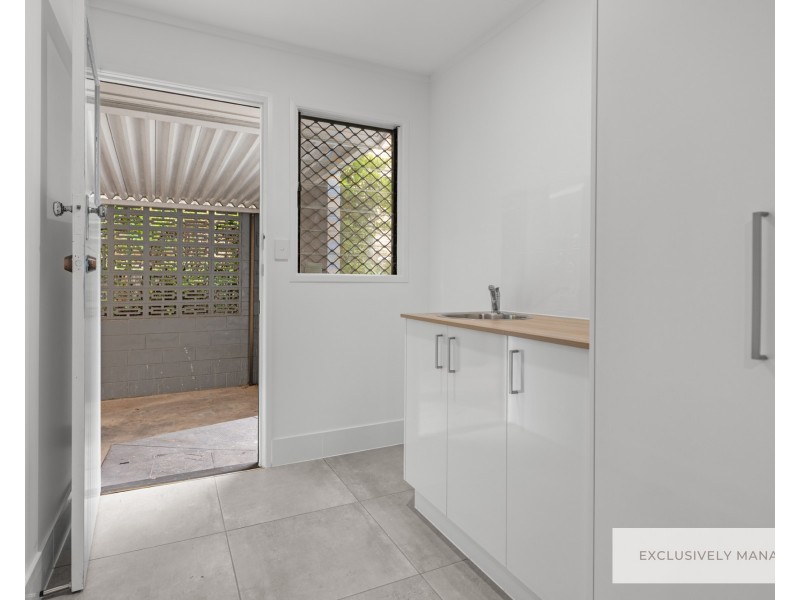 95 Wilgarning Street, Stafford Heights QLD 4053