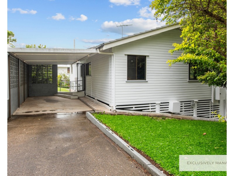 95 Wilgarning Street, Stafford Heights QLD 4053