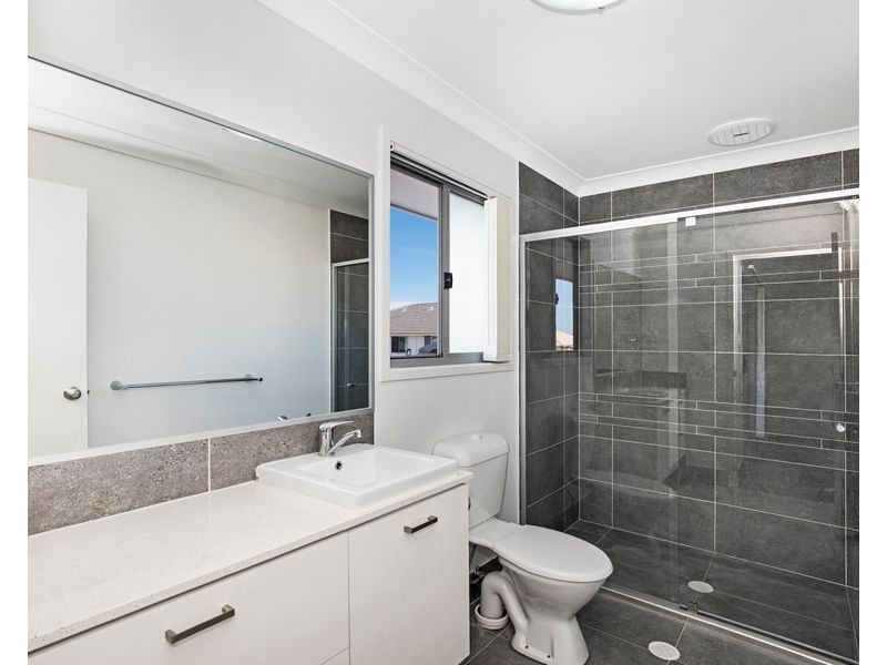 2C PATEMAN PARADE, Thornlands QLD 4164