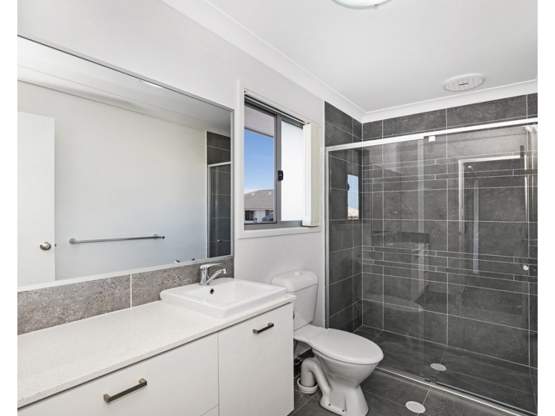 2C PATEMAN PARADE, Thornlands QLD 4164