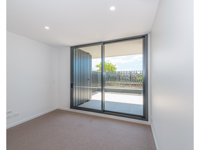 20404/300 Old Cleveland Rd, Coorparoo QLD 4151
