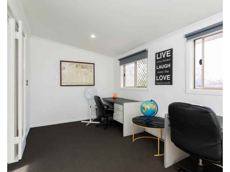 14 Sheppards Drive, Greenbank QLD 4124
