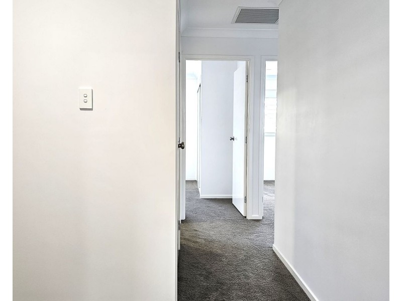 83 Cribb Avenue, Mitchelton QLD 4053