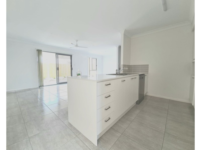 65/8 Casey Street, Caboolture South QLD 4510