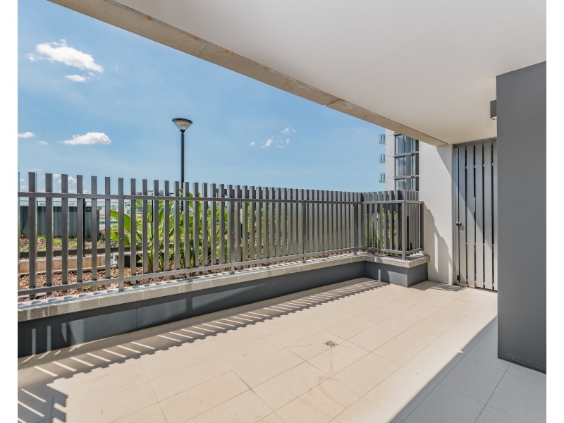 20403/300 Old Cleveland rd, Coorparoo QLD 4151