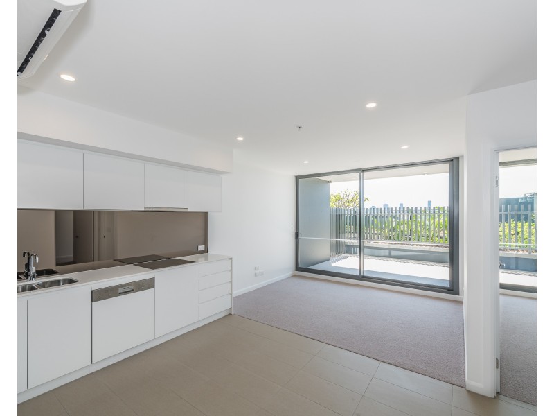 20403/300 Old Cleveland rd, Coorparoo QLD 4151