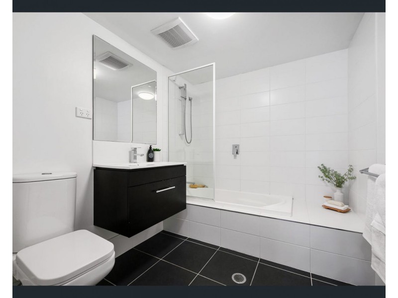 2/8 windsor street, Nundah QLD 4012