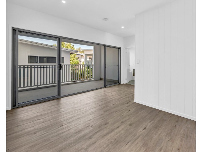 3/89 Pohlman Street, Southport QLD 4215