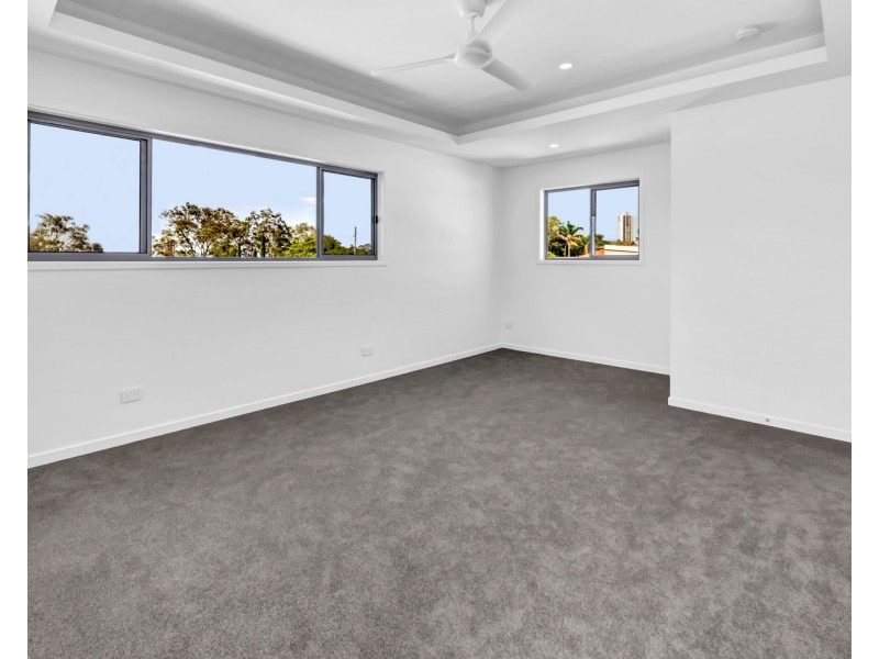 3/89 Pohlman Street, Southport QLD 4215