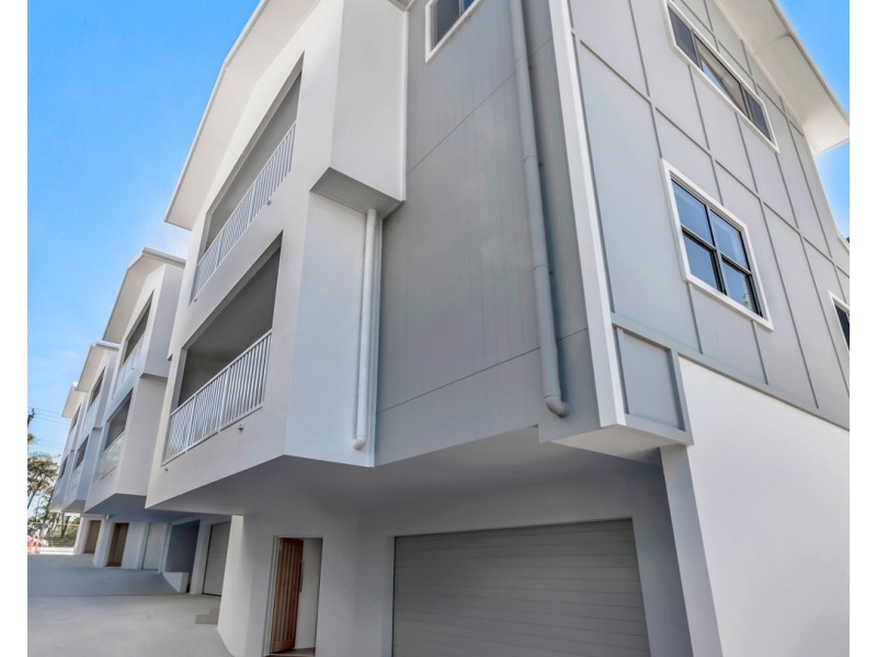 3/89 Pohlman Street, Southport QLD 4215