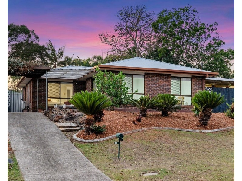 11 Ponderosa Street, Hillcrest QLD 4118