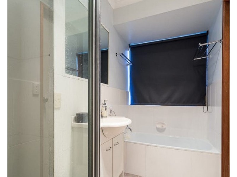 5 Bron Court, Loganlea QLD 4131