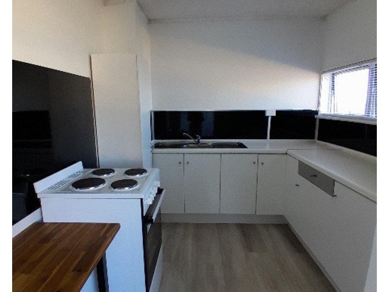 406/2 Barney Street, Southport QLD 4215