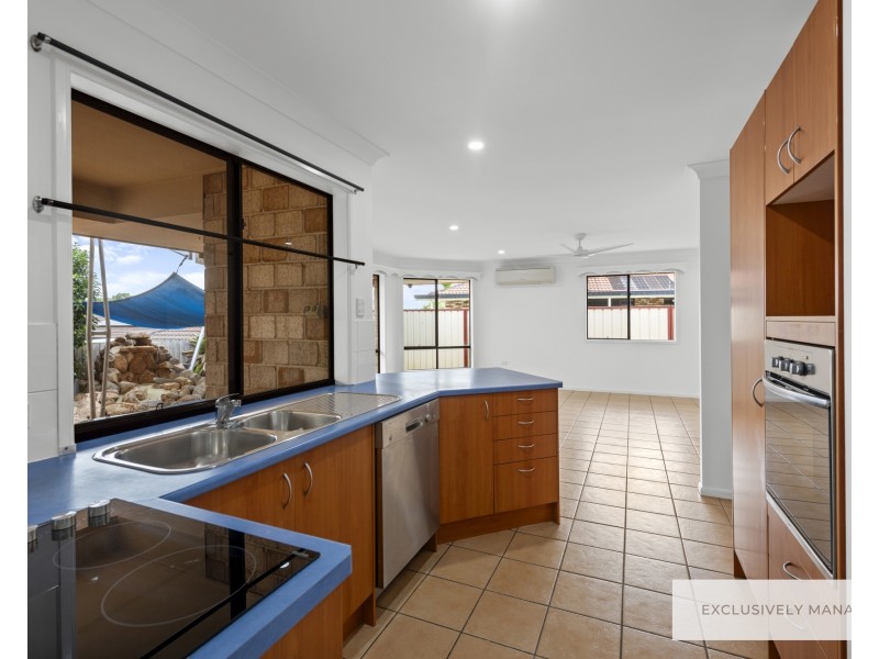 18 Vibrant Court, Dakabin QLD 4503