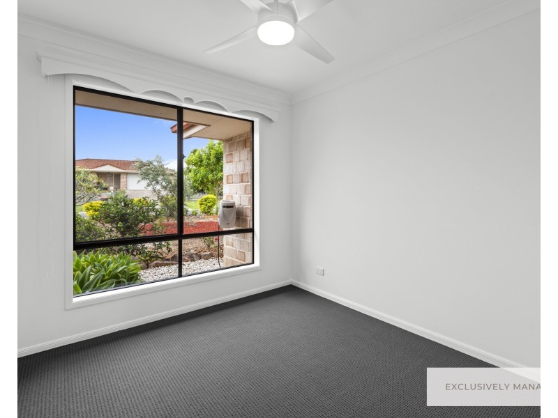 18 Vibrant Court, Dakabin QLD 4503