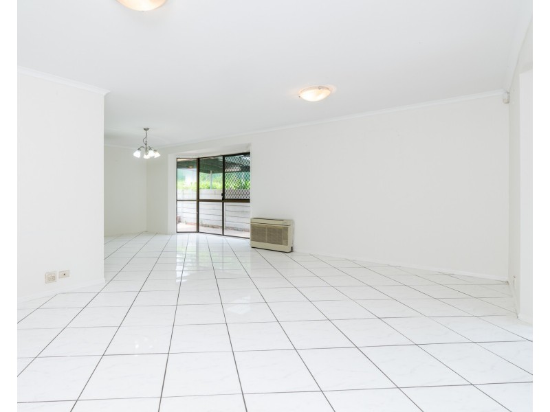 328 Johnson Road, Forestdale QLD 4118