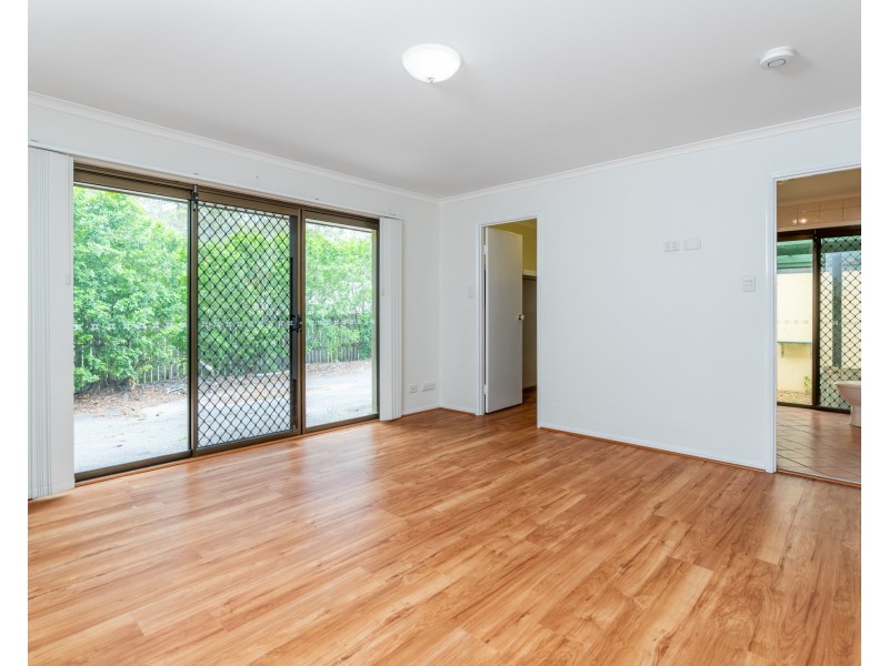 328 Johnson Road, Forestdale QLD 4118